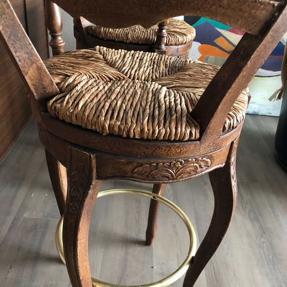 Wood Barstools (set of 3) - Picture 4 of 8